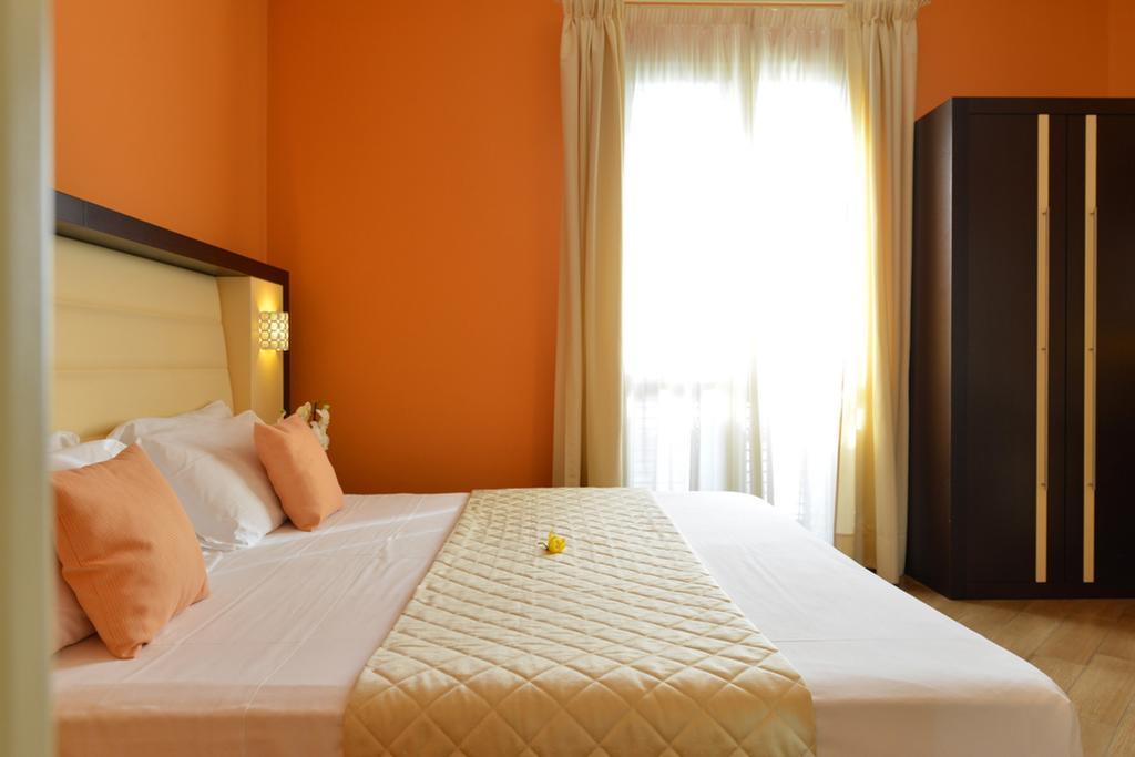 Hotel Rosignano Rosignano Solvay Zimmer foto